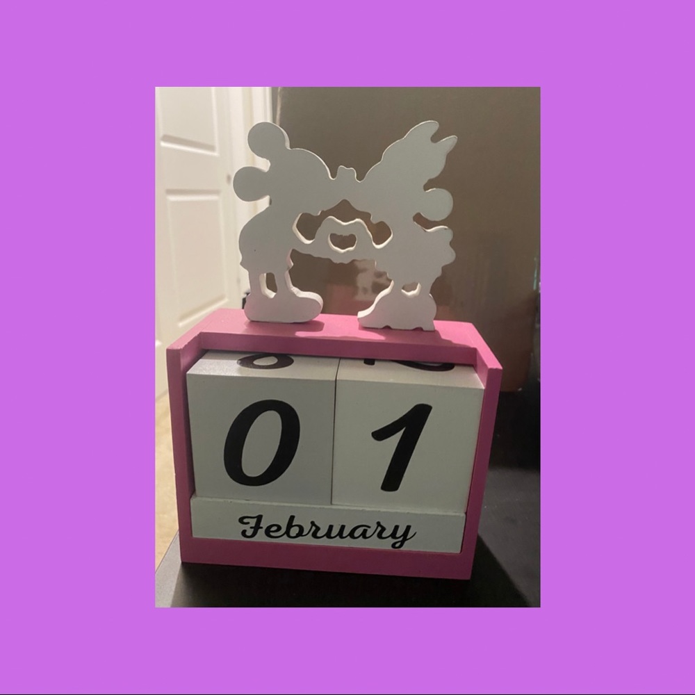 Mickey and Minnie Block calendar